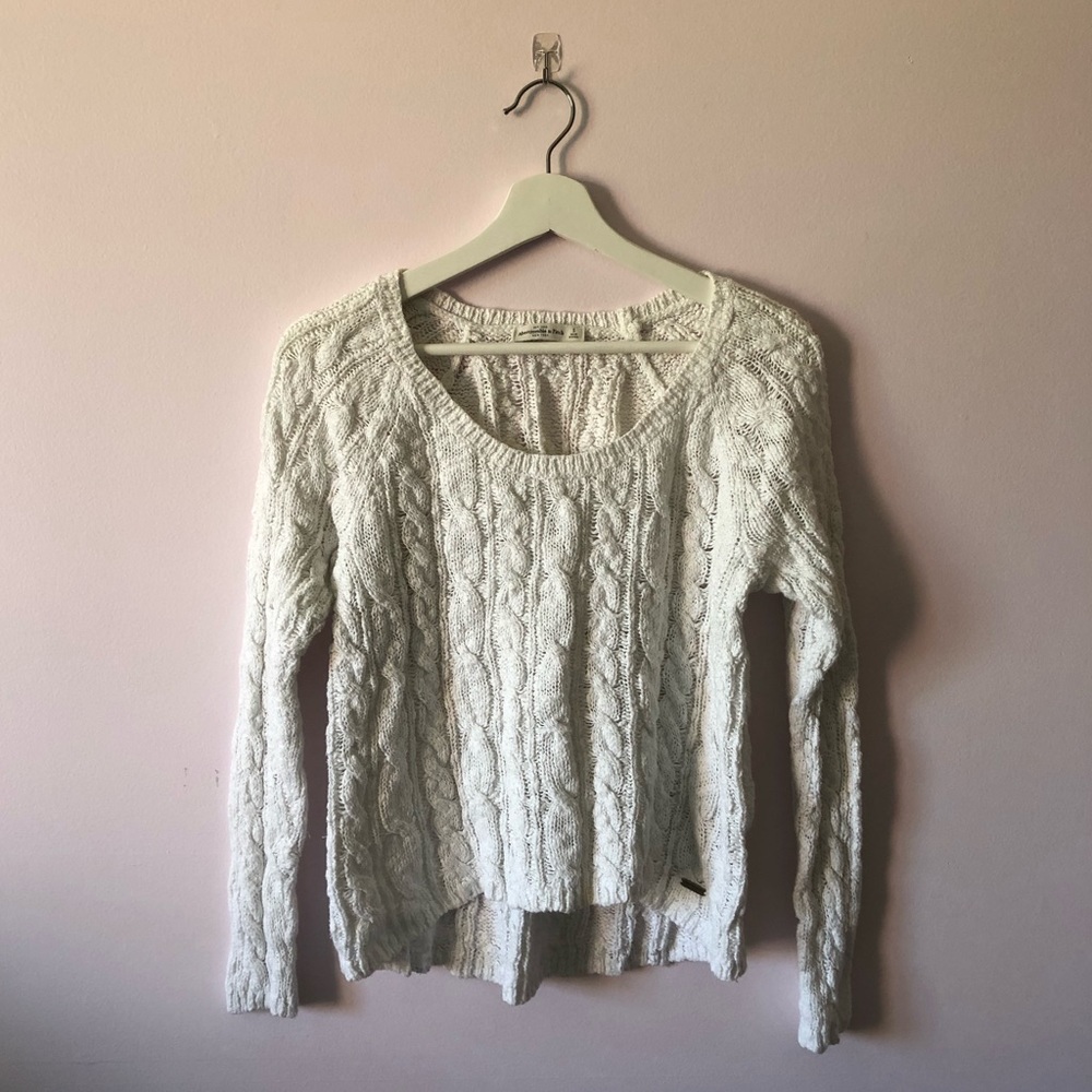 Abercrombie & Fitch Sweater